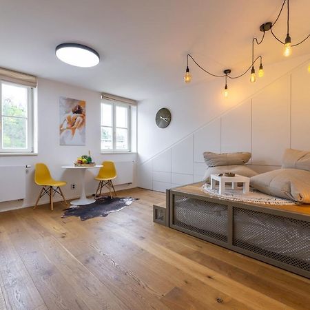 Luxurious, Charming Studio Perfect For Couples Praga Esterno foto